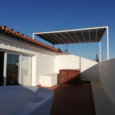 Evora Inn Bagian luar foto