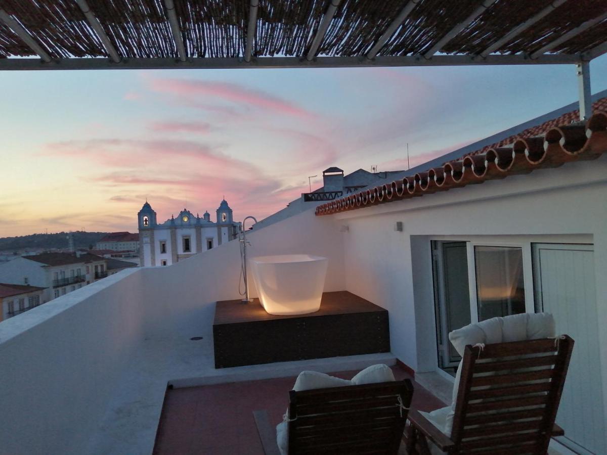 Evora Inn Bagian luar foto