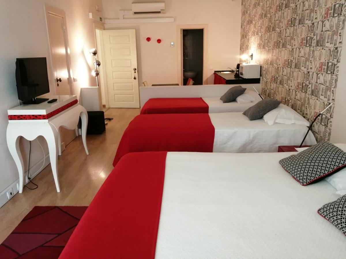 Evora Inn Bagian luar foto